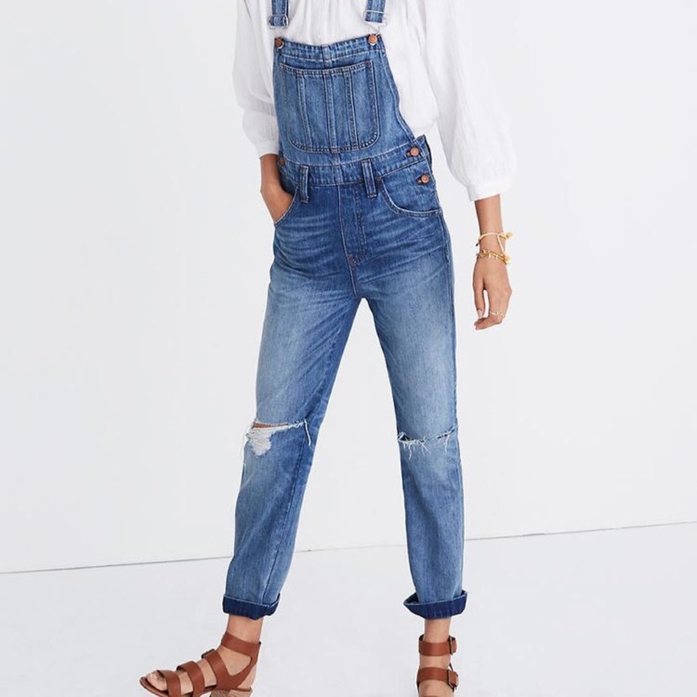 Madewell Straight-Leg Overalls in Bernard Wash